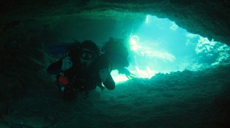 Caves 114 – Cypr