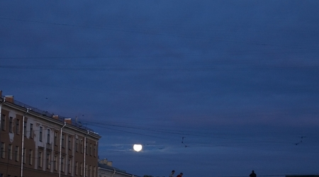 Piękna noc,  można ją spędzić na moście - 5 – Sankt-Petersburg, Rosja