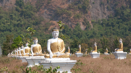 Posągi Buddy Hpa-An – Birma