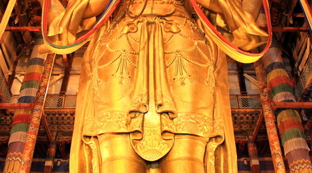 posąg Awalokiteśwary – Ułan Bator, Mongolia