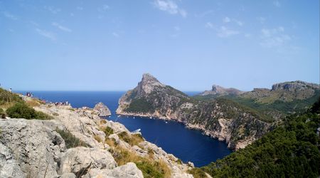 Widok z Mirador del Colomer na Półwysep Formentor – Hiszpania