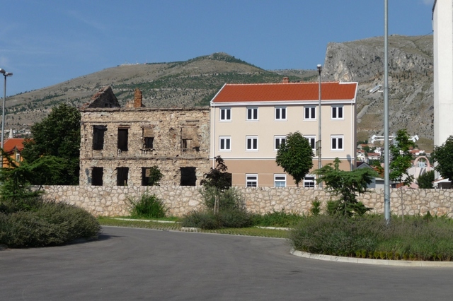 Mostar - ślady wojny i współczesność
