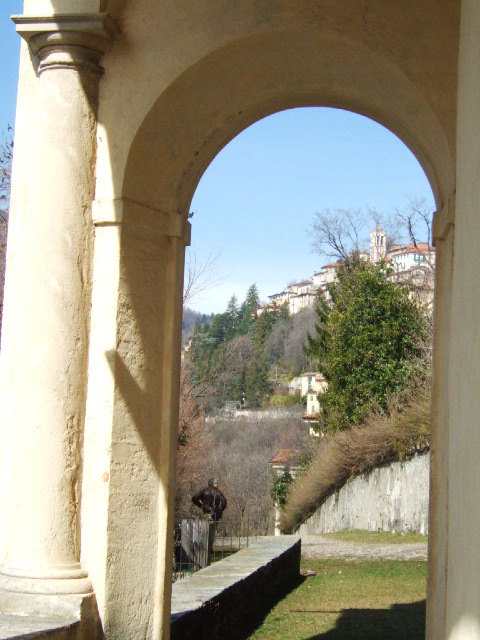 1618104 - Varese