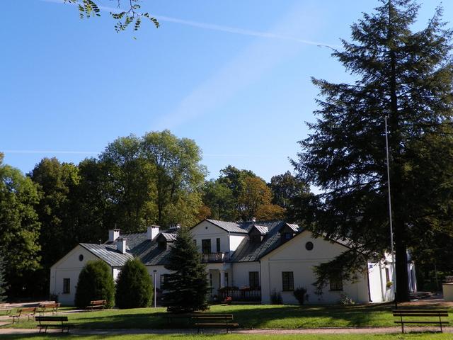 Nagłowice, dworek Mikołaja Reja