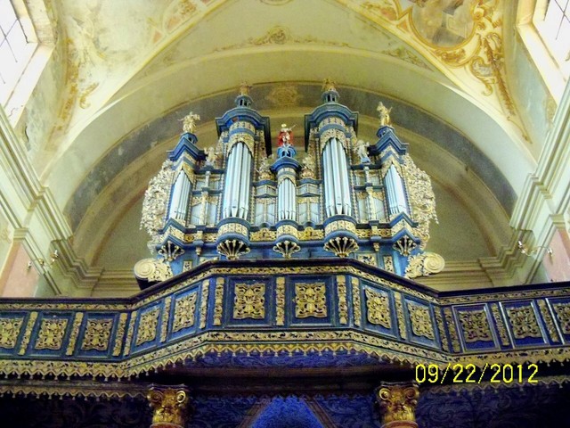 Chor kosciola w Krosnie k . Ornety