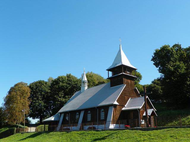Krynice, kościół drewniany z ok. 1946 roku