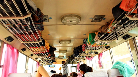 Autobus na trasie Ułan Bator - Karakorum – Mongolia