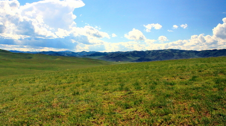 wzgórza nad miastem – Karakorum, Mongolia