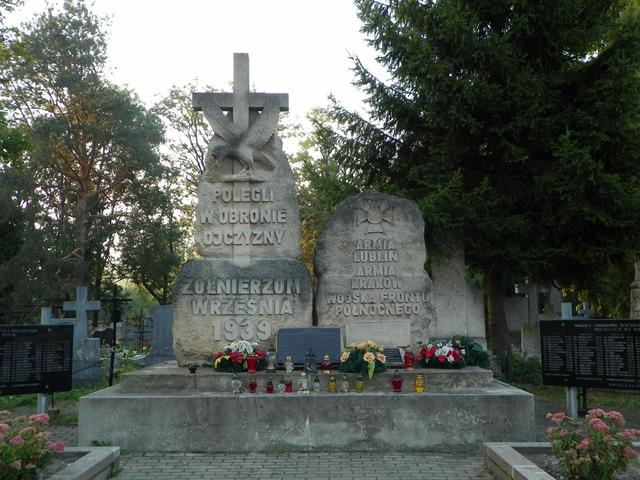Nagrobek poległych w Krasnobrodzie