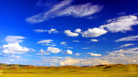 krajobraz Mongolii z pociągu – Ułan Bator, Mongolia
