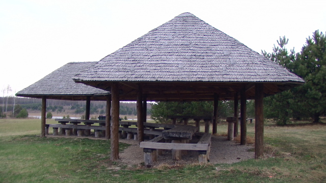 Wiaty nad Zalewem