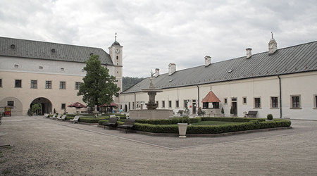 Červený Kameň – Častá, Słowacja