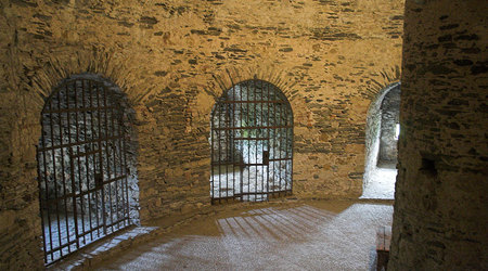 Červený Kameň – Častá, Słowacja