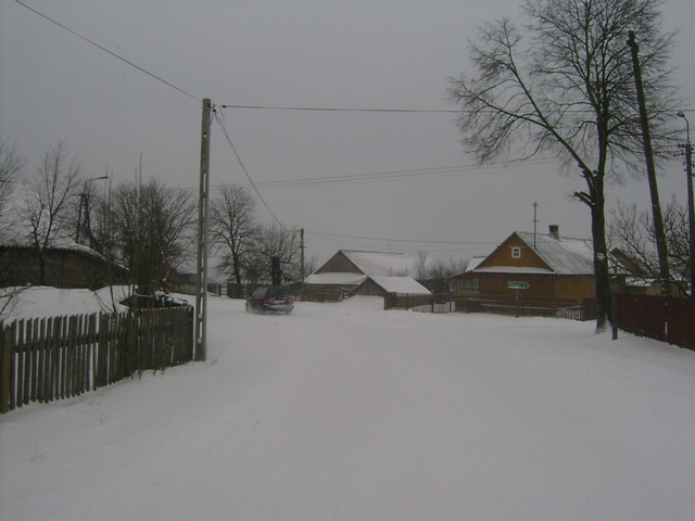 Wjazd do Ciełuszek od strony Ryboł