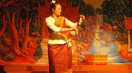8255819 - Luang Prabang Luang Prabang występ – Laos