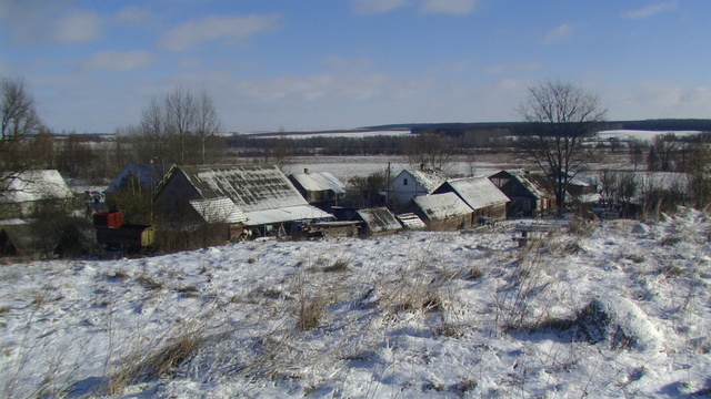 Widok na wieś z jednego z wzgórz 