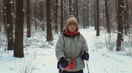 narciarka po latach – Izabelin C, Polska