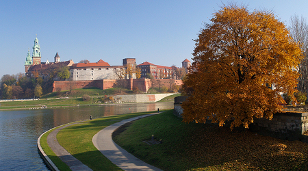 Widok na Wawel z Mostu Dębnickiego. – Kraków, Polska