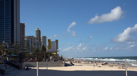 Plaża w Surfers Paradise. – Brisbane, Australia