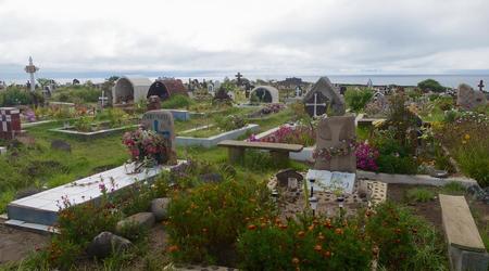 Cmentarz – Hanga Roa, Chile
