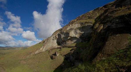 Oto jak wykuwano Moai – Wyspa Wielkanocna, Chile
