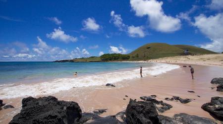 Anakena – Wyspa Wielkanocna, Chile