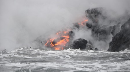 Lava Boat Trip – Hilo, Stany Zjednoczone Ameryki
