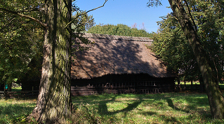 Stodoła z Kobióra. – Chorzów, Polska