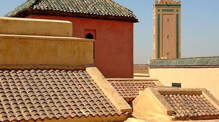Minaret meczetu Ben Youssufa... – Marrakesz, Maroko