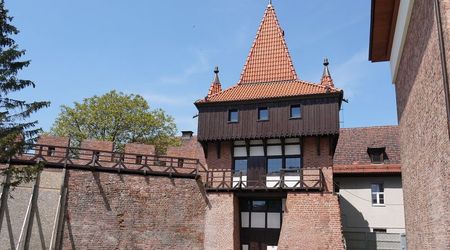 Baszta i mury obronne. – Opole, Polska