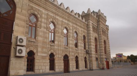 Dworzec w Baku – Tbilisi, Gruzja