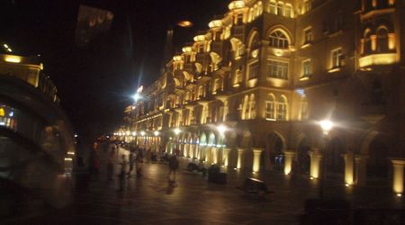 Baku nocą   widoki z promenady – Azerbejdżan