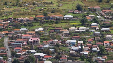 Kazbegi w dole – Gruzja