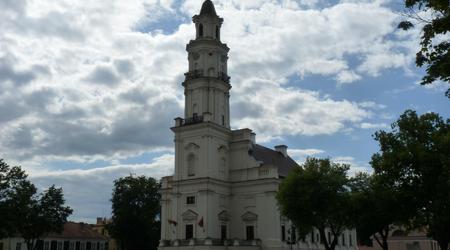 023 Kowno ratusz obecnie pałac ślubów i muz ceramiki – Litwa