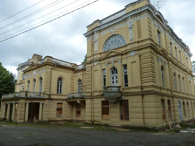 Opitołoki byly palac szpital psychiatryczny