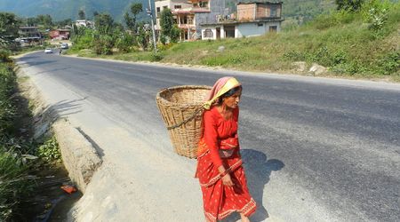 Kobiecy los – Pokhara, Nepal