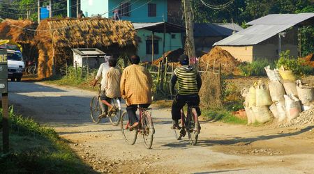 Rowerzyści – Pokhara, Nepal