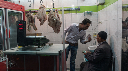 Ostatni spacer po bazarze – Hamadān, Iran