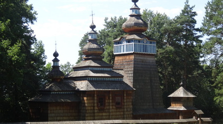 23168257 - Sanok skansen w Sanoku – Polska