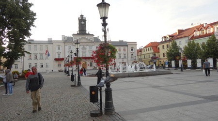 Ratusz i fontanna Afrodyta – Płock, Polska