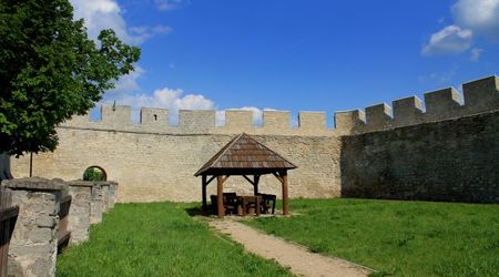 Szydłów- – Kurozwęki, Polska