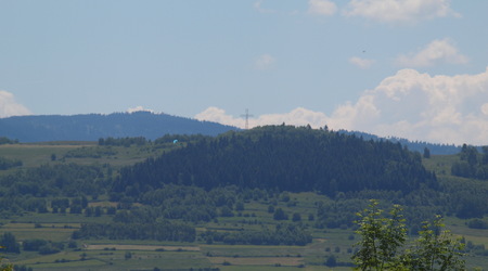 Krzyż na szczycie – Schronisko na luboniu wielkim, Polska