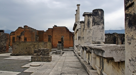 Pompeje, Bazylika – Włochy