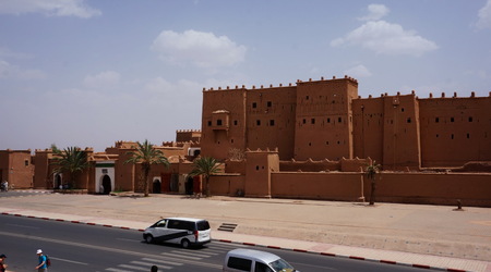 kasbah w Ouarzazate – Merzouga, Maroko