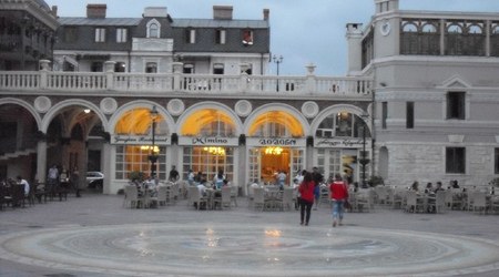 Piazza – Batumi, Gruzja
