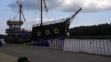 Port – Dziwnów, Polska
