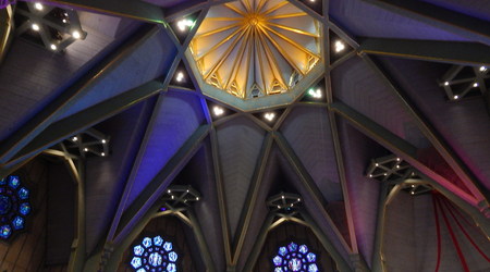 Wnetrze sanktuarium – Ottawa, Kanada