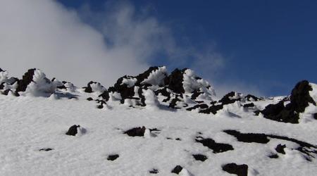 Wulkaniczny śnieg – Etna, Włochy