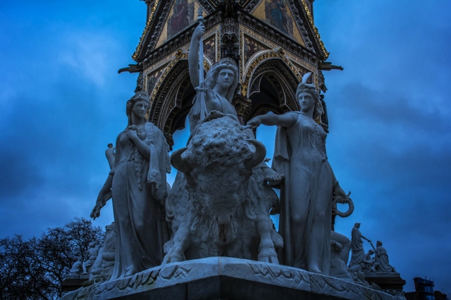 33 albert memorial