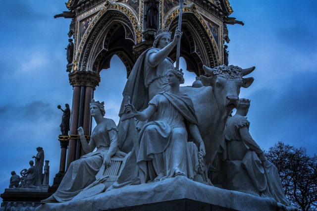 34 albert memorial